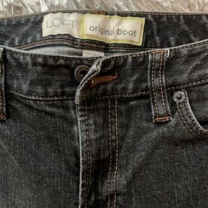 Womens Jean pant by Ann Taylor Loft . Denim Grey color size 6 never worn